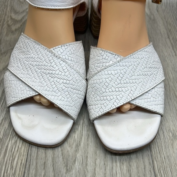 Marroquí Sanchez Leather Ankle Strap Sandals - Picture 3 of 11